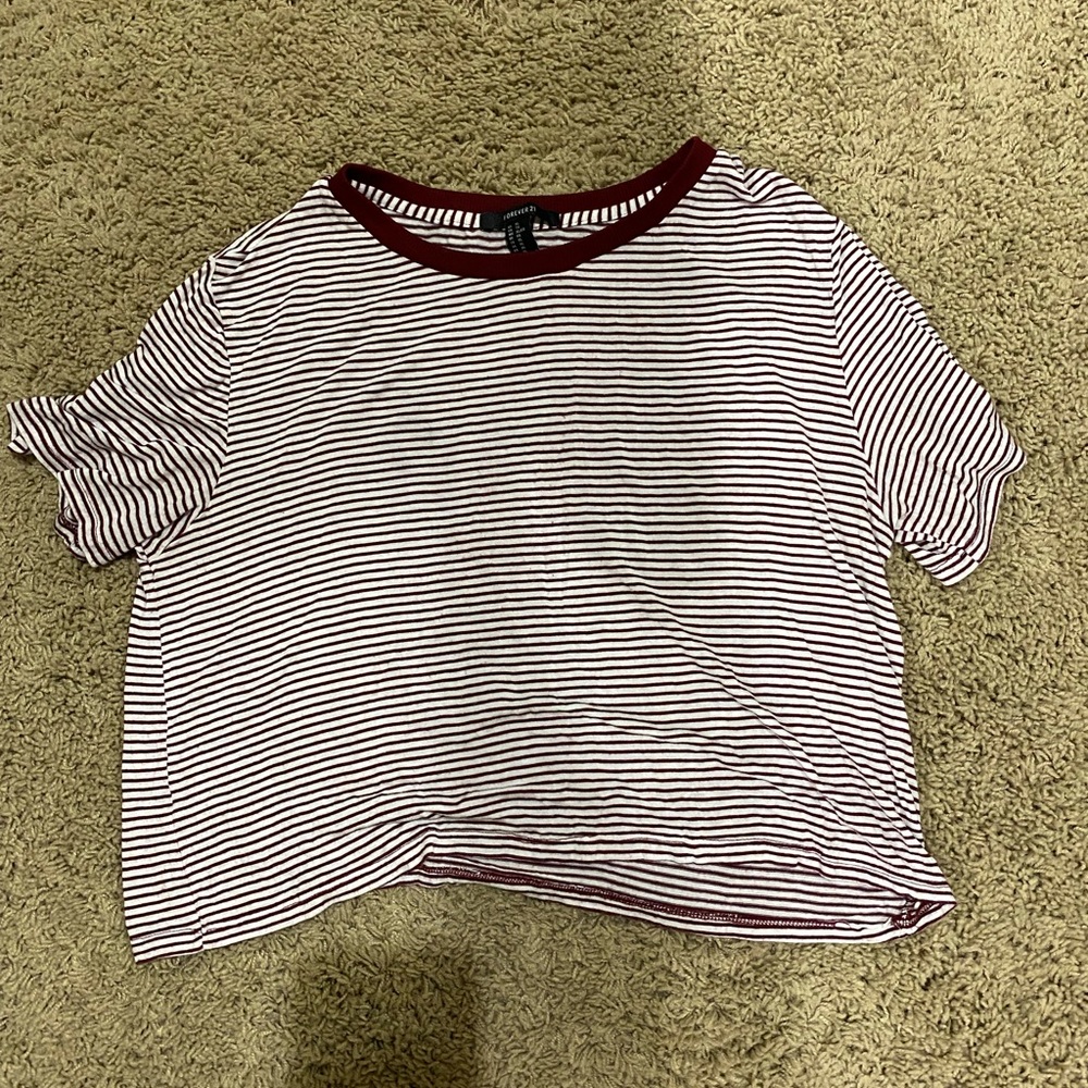 Women’s forever 21 tee